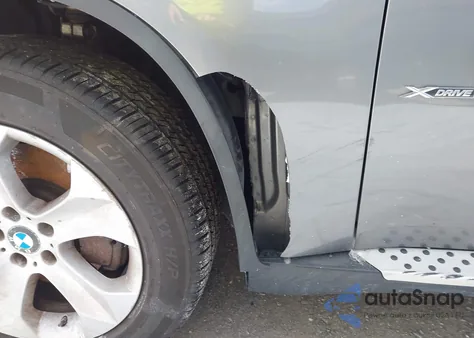 2011 BMW X6 xDrive50I z USA, uszkodzony, nr VIN 5UXFG8C57BLZ96280